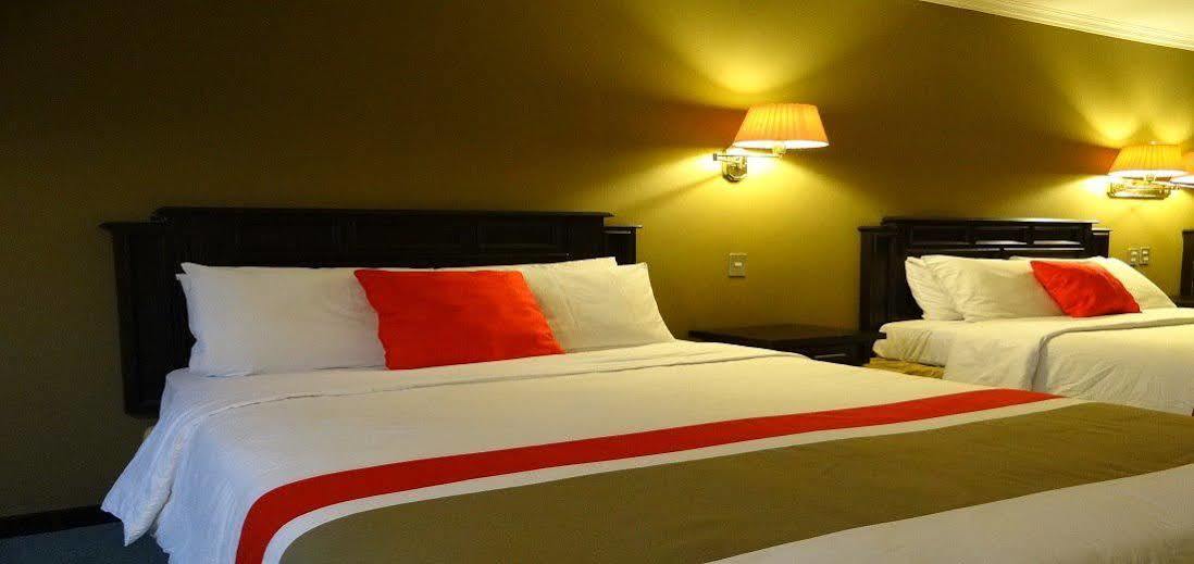 Hotel Ramada Inn San Salvador Ngoại thất bức ảnh