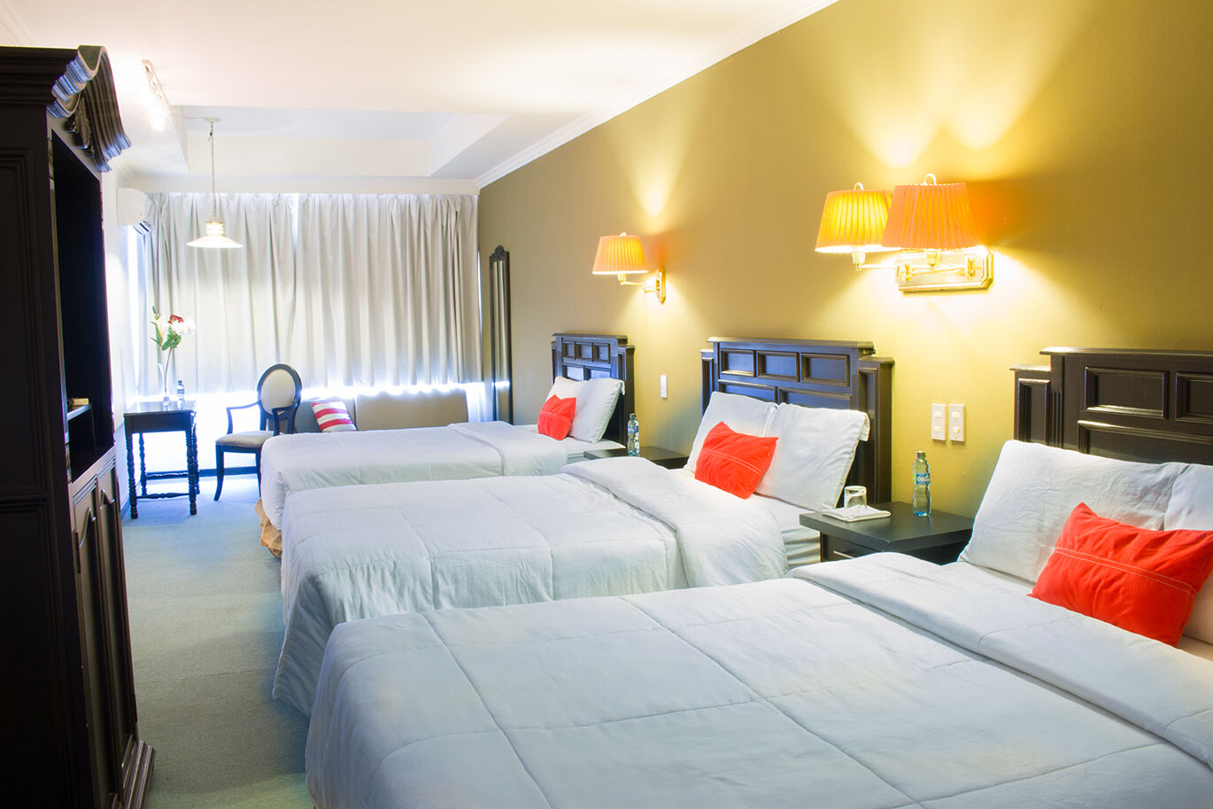 Hotel Ramada Inn San Salvador Ngoại thất bức ảnh